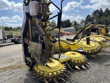 Main image John Deere 770