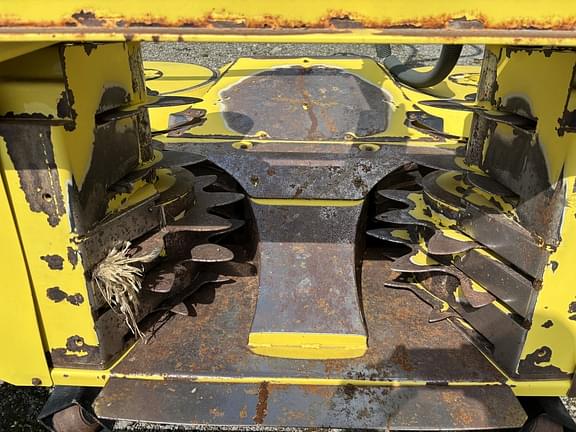 Image of John Deere 770 equipment image 4