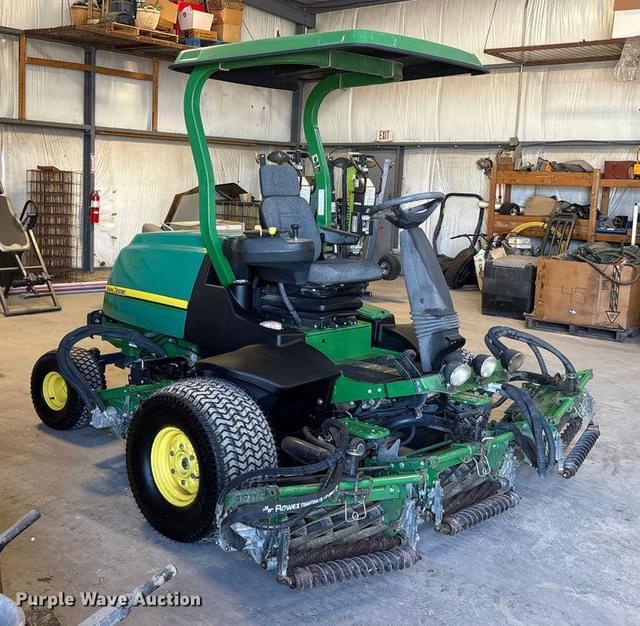 Image of John Deere 7700 equipment image 2