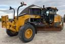 2012 John Deere 770GP Image
