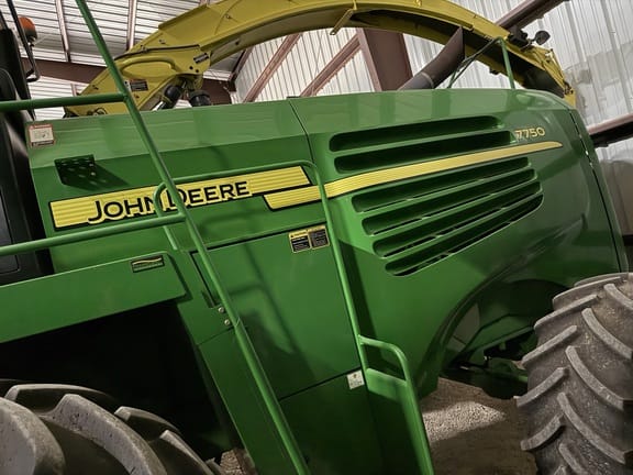 2012 John Deere 7750 Equipment Image0