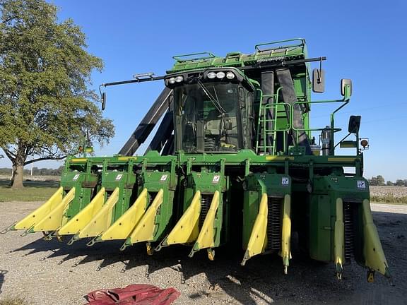 Image of John Deere 7760 equipment image 2