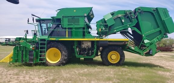 Main image John Deere 7760