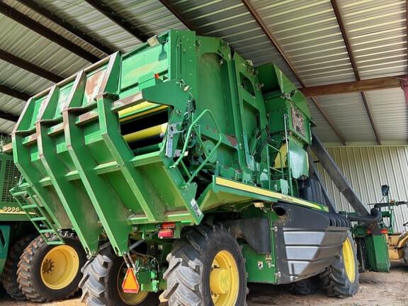 Image of John Deere 7760 equipment image 3