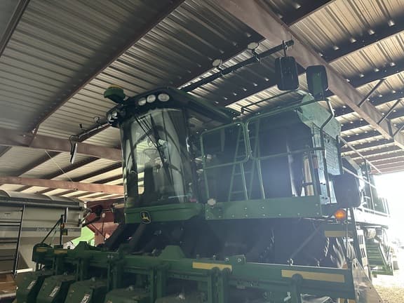 Image of John Deere 7760 equipment image 2