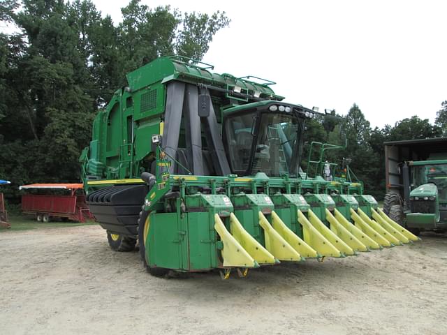 Image of John Deere 7760 equipment image 2