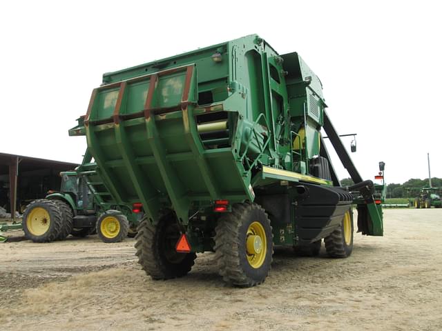 Image of John Deere 7760 equipment image 3