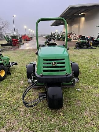 Image of John Deere 8000 Image 1