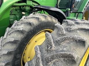 Main image John Deere 8235R 10