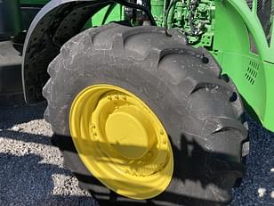 Main image John Deere 8235R 9