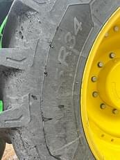 Main image John Deere 8235R 4