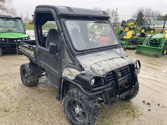 Main image John Deere Gator XUV 825i