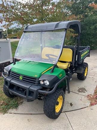 Image of John Deere Gator XUV 825i equipment image 4