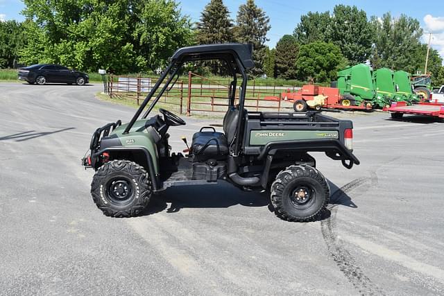 Image of John Deere Gator XUV 825i equipment image 2