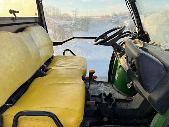 Image of John Deere Gator XUV 825i equipment image 4