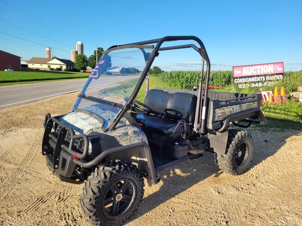 Image of John Deere Gator XUV 825i Primary image