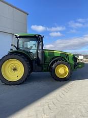 Main image John Deere 8260R 3