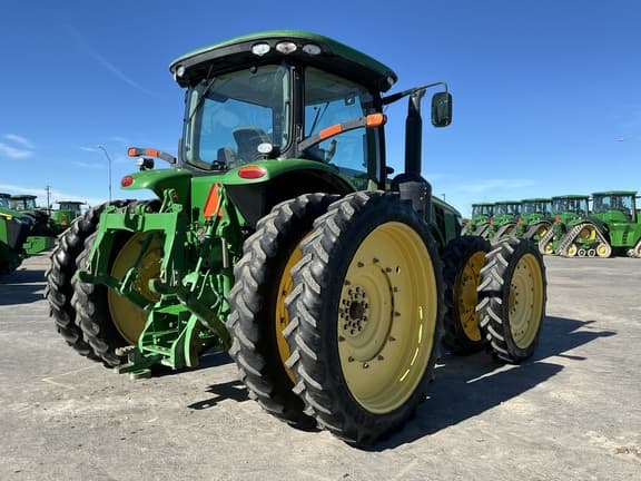 Image of John Deere 8285R equipment image 4
