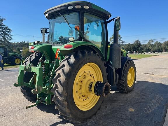 Image of John Deere 8285R equipment image 4