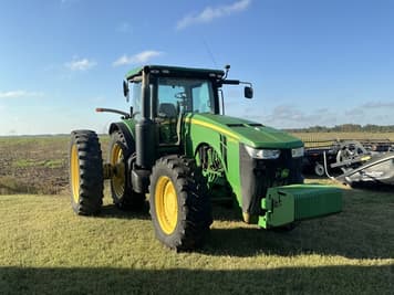 Main image John Deere 8285R
