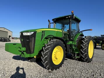 Main image John Deere 8285R