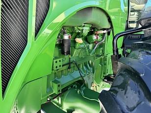 Main image John Deere 8285R 11