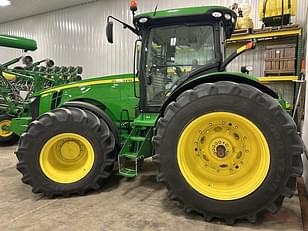 Main image John Deere 8285R