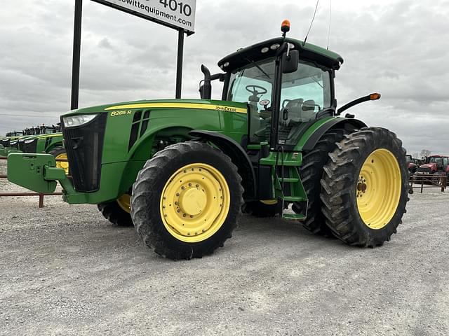 Image of John Deere 8285R equipment image 2
