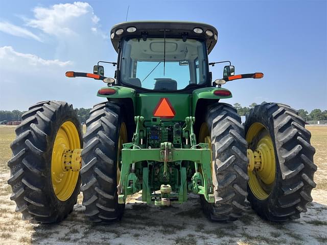 Image of John Deere 8285R equipment image 3