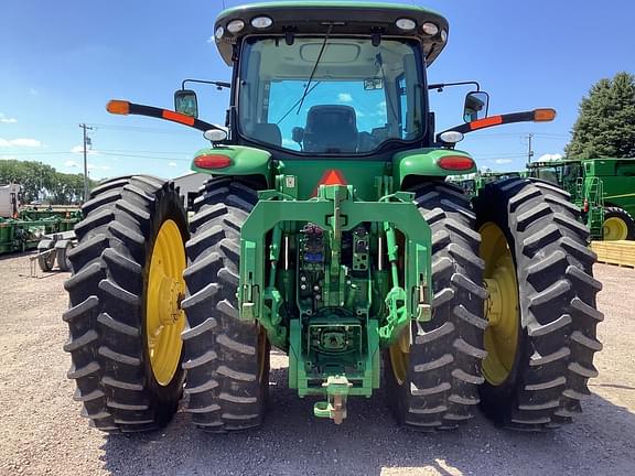 Image of John Deere 8285R equipment image 4