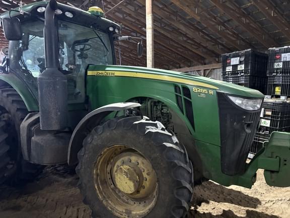 Image of John Deere 8285R Primary image