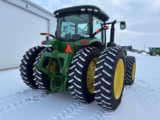 Image of John Deere 8285R equipment image 4