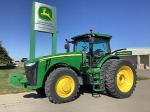 2012 John Deere 8285R Image