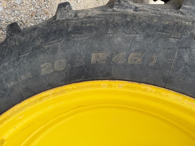 Image of John Deere 8285R equipment image 4