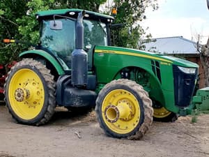 2012 John Deere 8285R Image