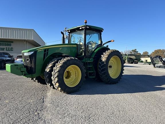 Image of John Deere 8310R equipment image 1