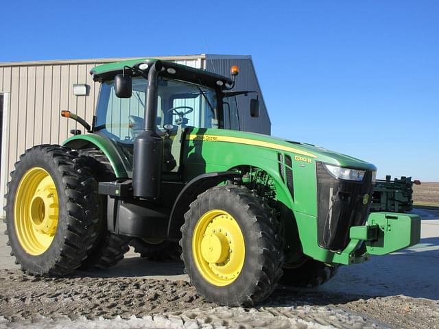 Image of John Deere 8310R equipment image 3