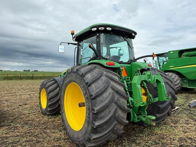 Image of John Deere 8310R equipment image 1
