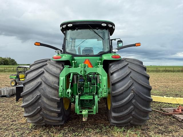 Image of John Deere 8310R equipment image 3