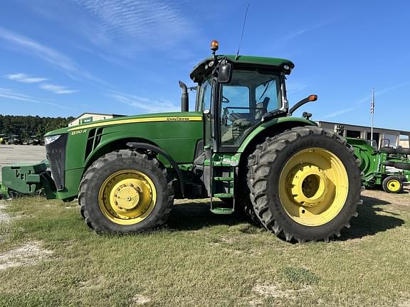 Image of John Deere 8310R equipment image 1