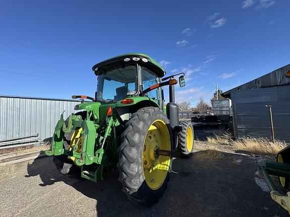 Image of John Deere 8310R equipment image 4