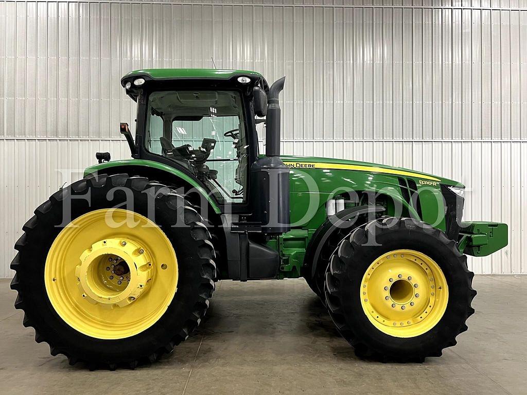 Image of John Deere 8310R Image 0