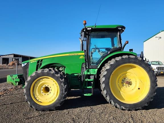 Image of John Deere 8310R equipment image 1