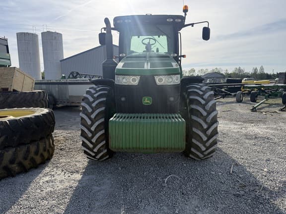 Image of John Deere 8310R equipment image 1
