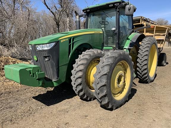 Image of John Deere 8310R equipment image 1