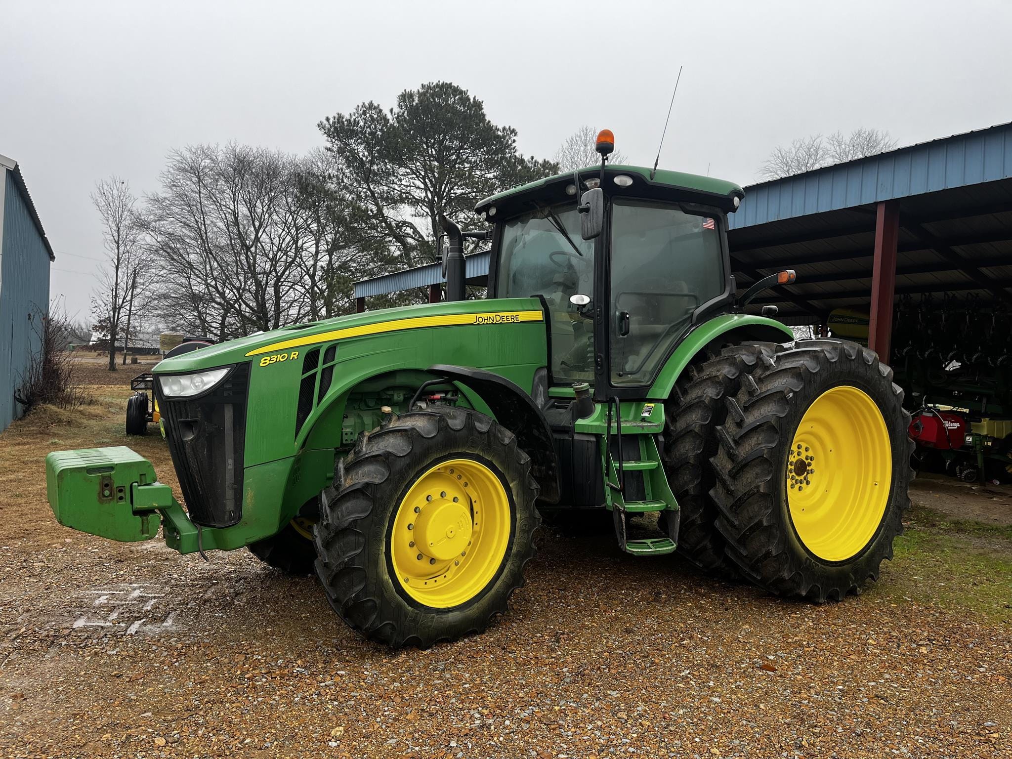 Main image John Deere 8310R