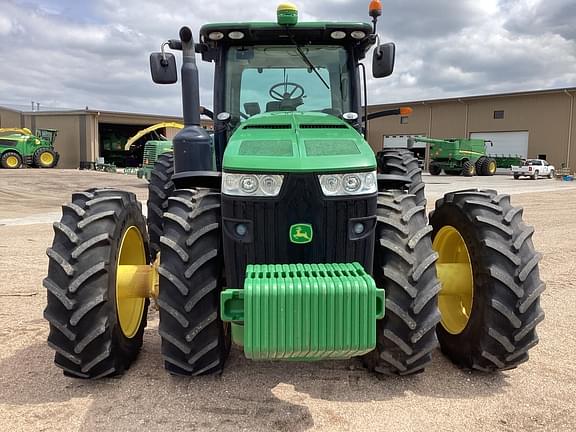 Image of John Deere 8310R equipment image 1