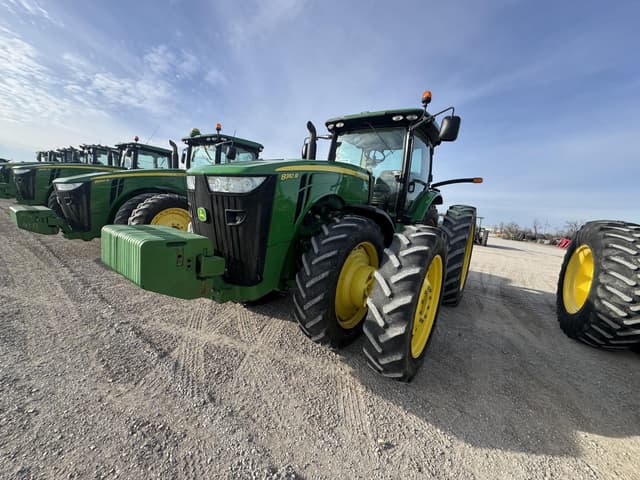 Image of John Deere 8310R equipment image 1