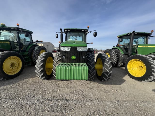 Image of John Deere 8310R equipment image 3