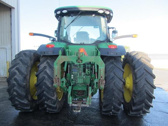 Image of John Deere 8310R equipment image 3